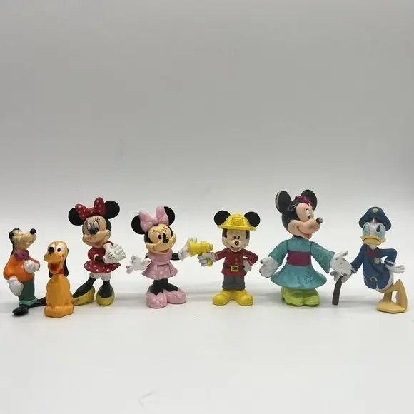 Disney Bundle Lot Of 7 Mickey Donald Minnie White House Pluto Cake Toppers PVC - Picture 1 of 6